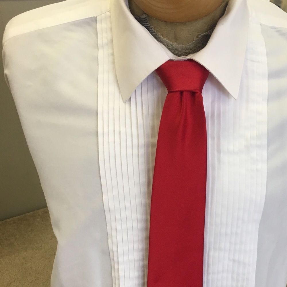 Men’s red necktie